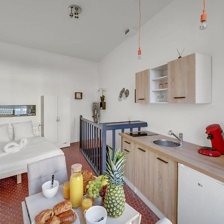 Loft In Heart Of Paris Moulin Rouge Apartment Bagian luar foto