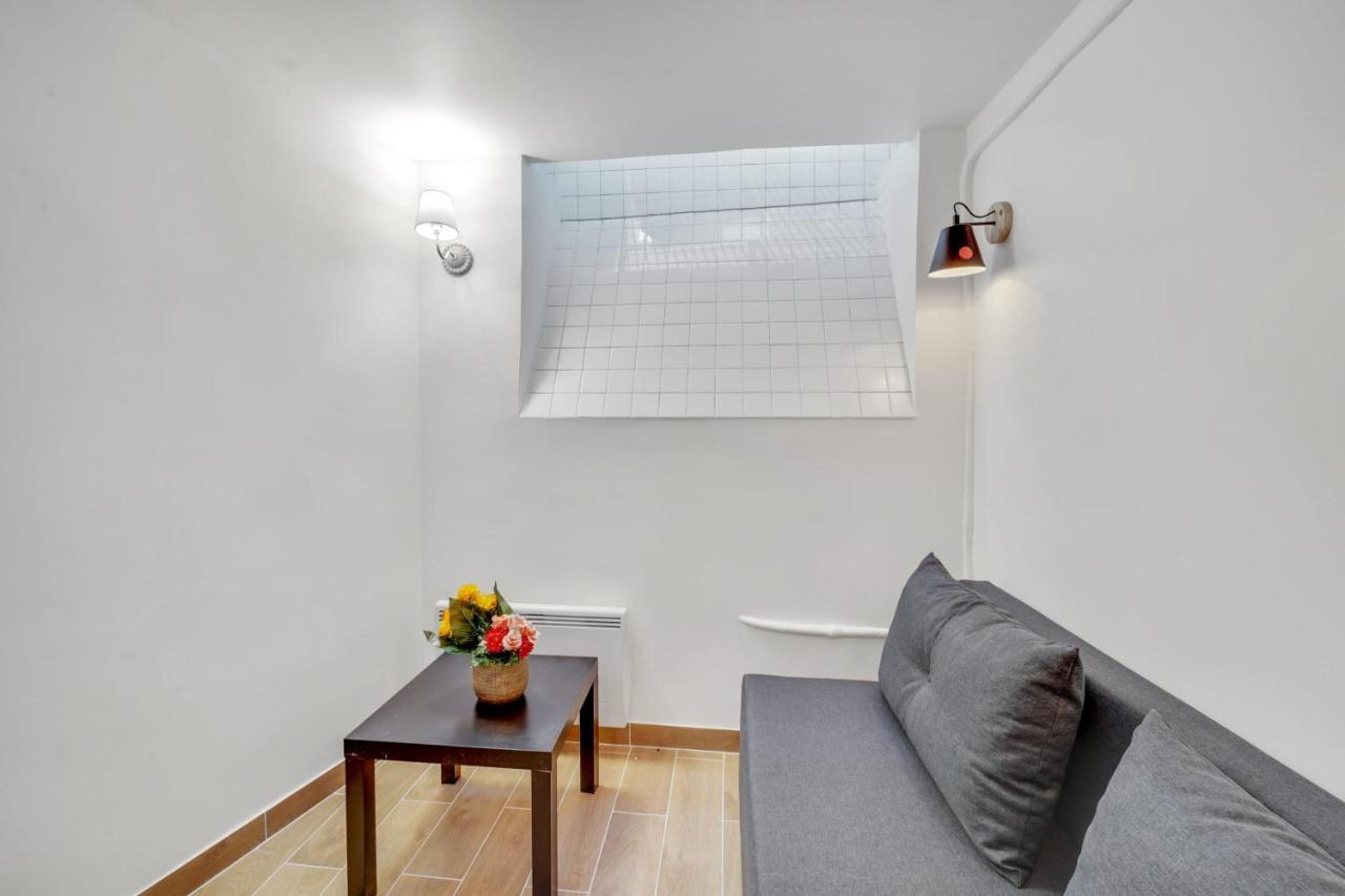 Loft In Heart Of Paris Moulin Rouge Apartment Bagian luar foto